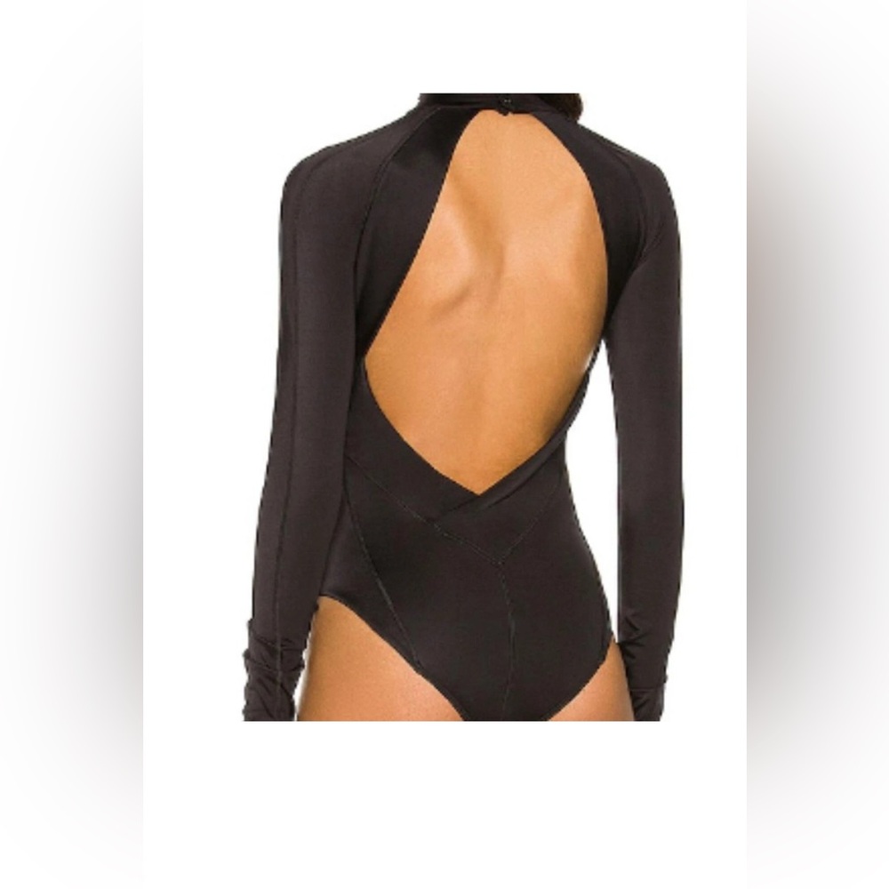 NWT | HAH x Revolve | Gloves Off | LS | Open Back| Black | M 🙅🏼 🕦